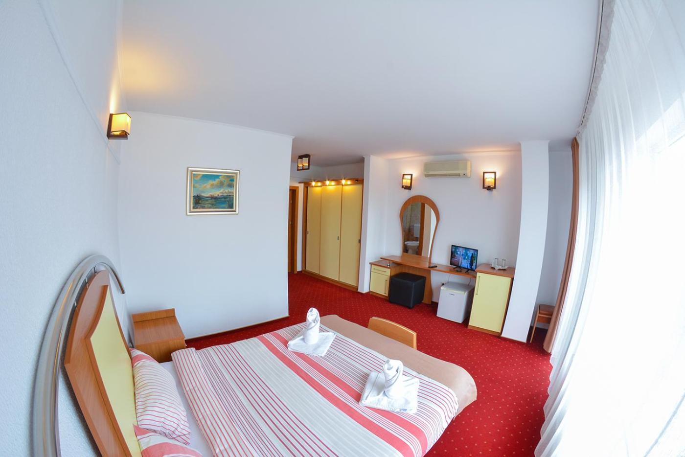 Pensiune Valentina Hotel Râmnicu Vâlcea Buitenkant foto