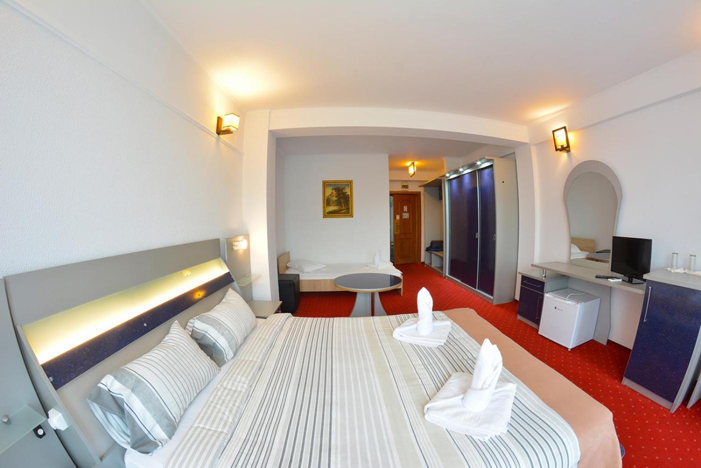 Pensiune Valentina Hotel Râmnicu Vâlcea Buitenkant foto