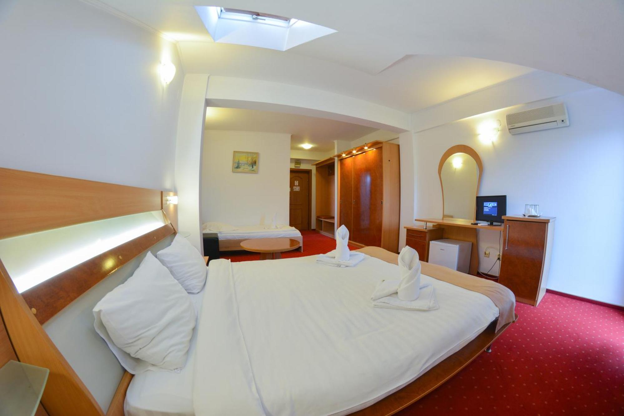 Pensiune Valentina Hotel Râmnicu Vâlcea Buitenkant foto