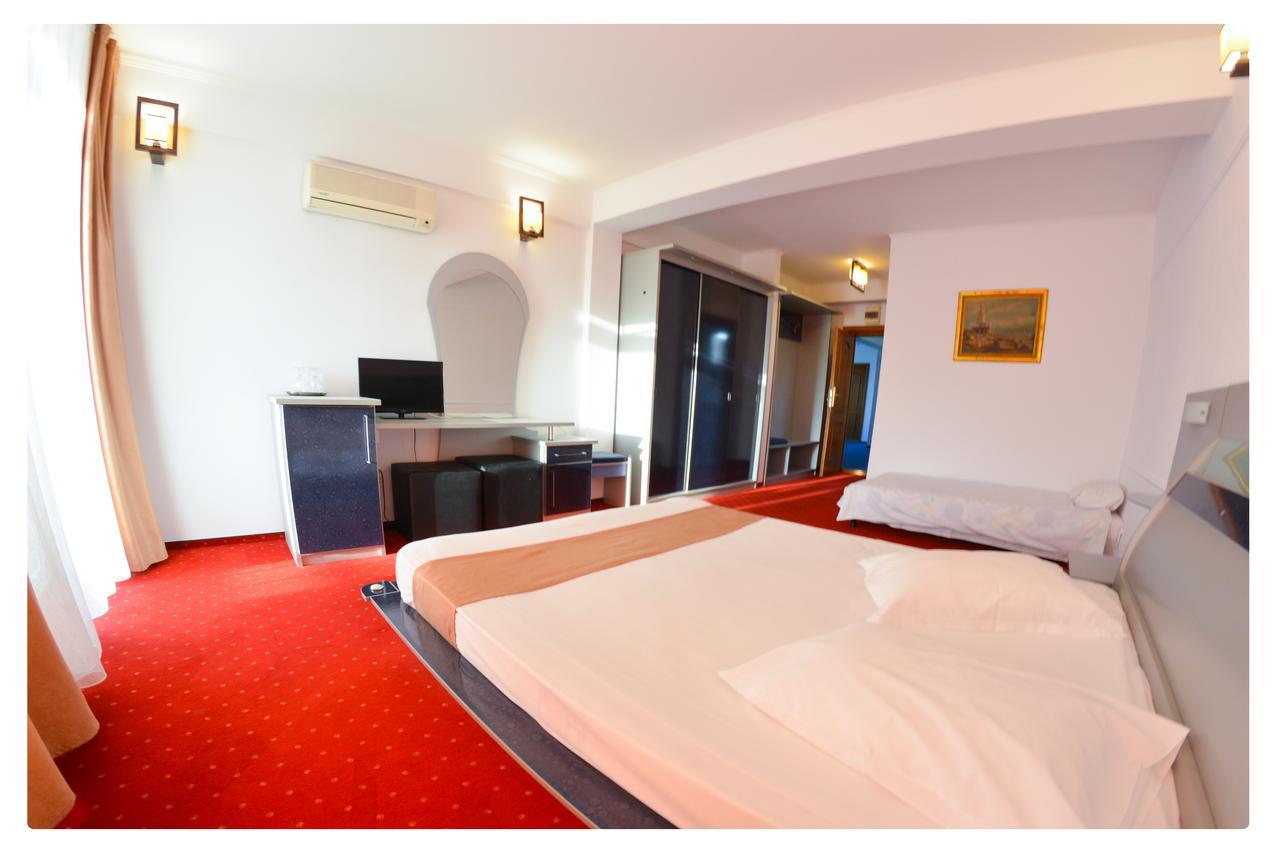 Pensiune Valentina Hotel Râmnicu Vâlcea Buitenkant foto